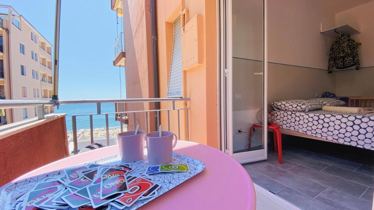 Babyaccommodation Family Panoramic II Пиетра Лигуре Екстериор снимка