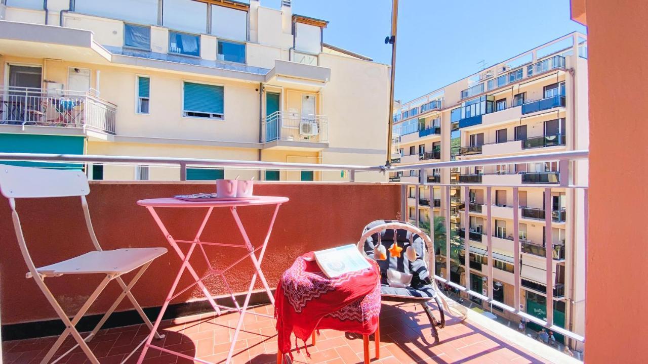 Babyaccommodation Family Panoramic II Пиетра Лигуре Екстериор снимка