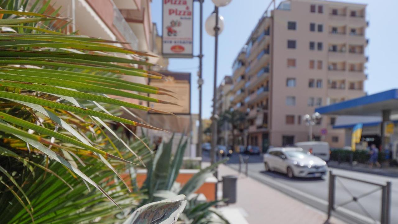 Babyaccommodation Family Panoramic II Пиетра Лигуре Екстериор снимка